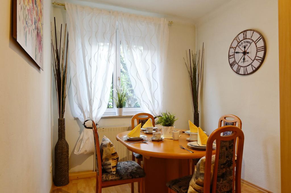Manu Apartment Hennersdorf Camera foto